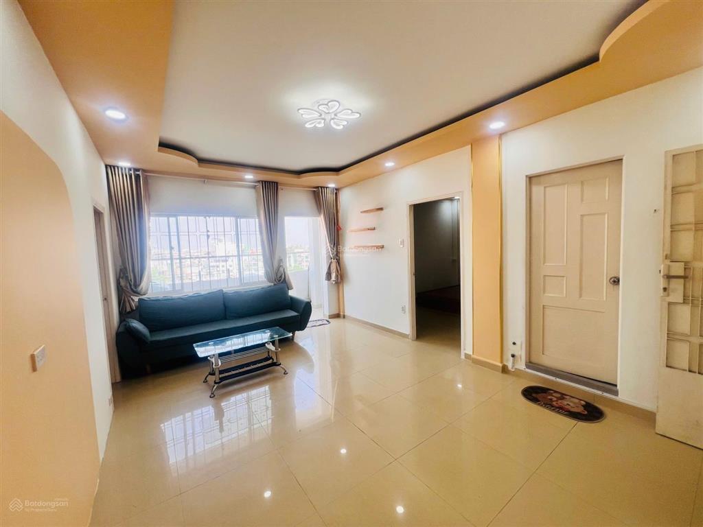Bán căn góc c/cư phan văn trị, 3pn, 2wc, ban công, sổ hồng, thang máy