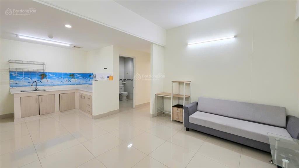 Chính chủ bán gấp căn hộ 1050 chu văn an, 62m2, 2pn, ban công, sổ hồng
