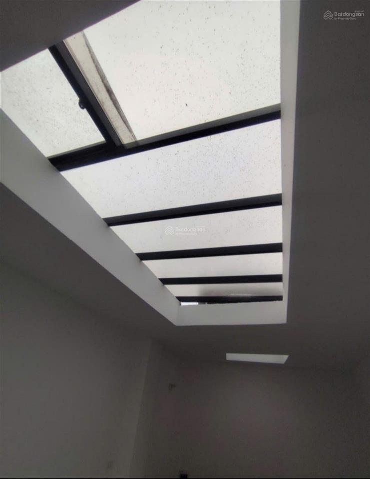 Giá cực chất!! bán nhà quận hoàng mai, 40m2x4 tầng, vị trí thuận lợi, sổ đỏ chính chủ