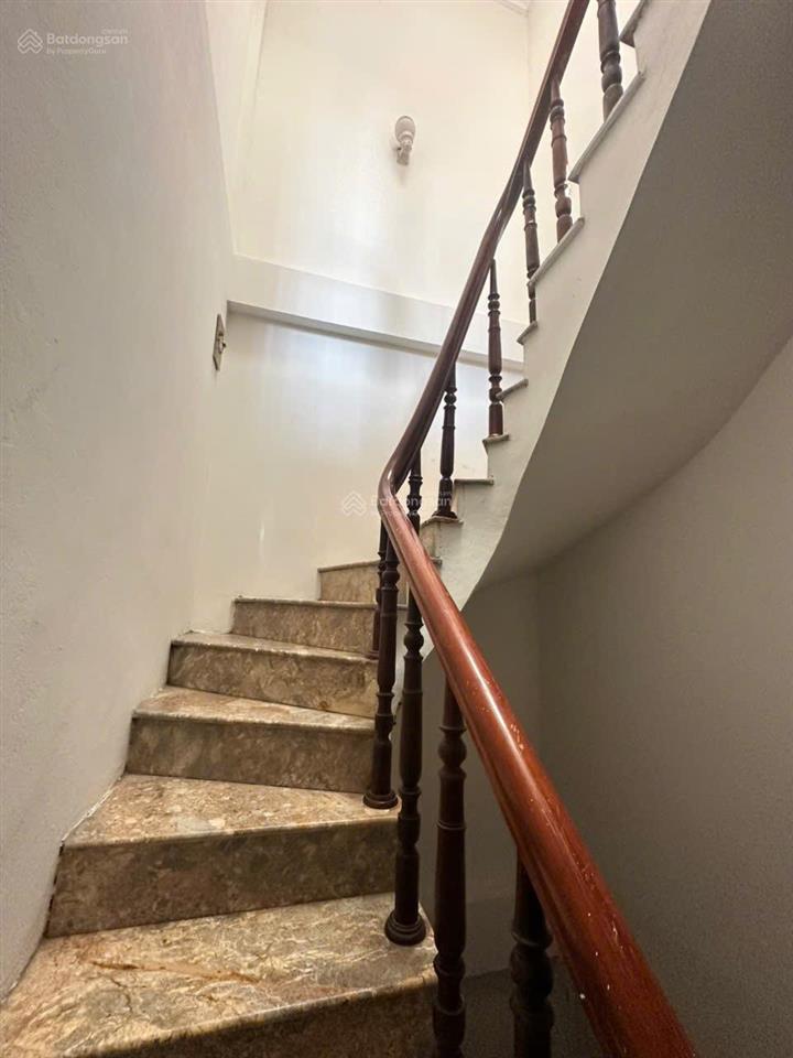 Chính chủ cho thuê nhà riêng tại ngõ cống trắng, 20m², 5 tầng, 3 ngủ phù hợp hộ gia đình, sinh viên