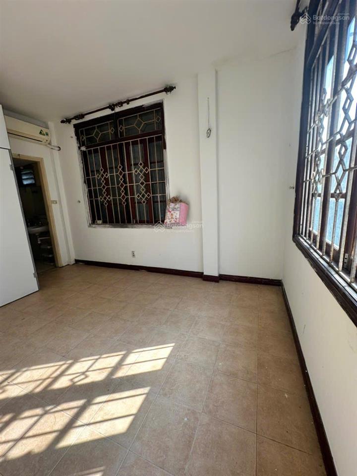 Chính chủ cho thuê nhà riêng tại ngõ cống trắng, 20m², 5 tầng, 3 ngủ phù hợp hộ gia đình, sinh viên