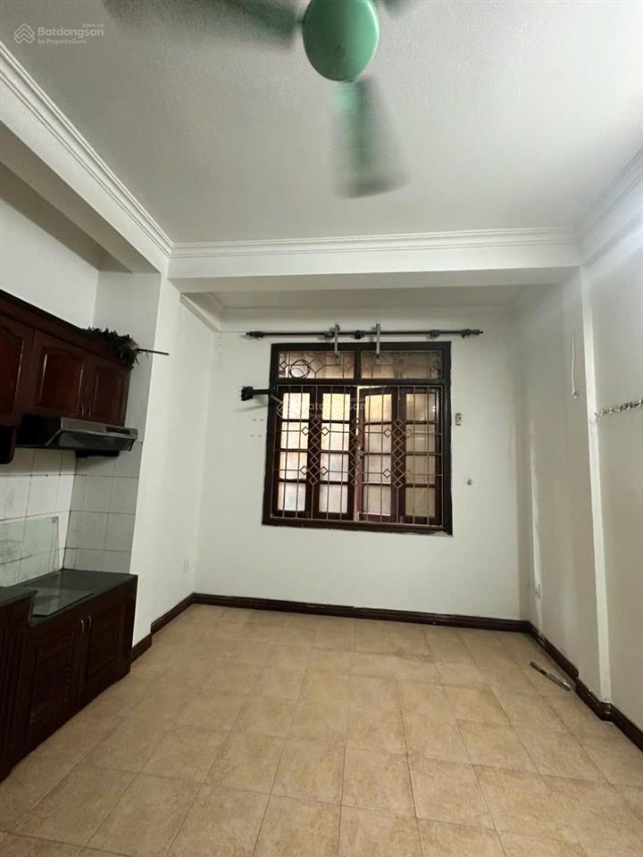 Chính chủ cho thuê nhà riêng tại ngõ cống trắng, 20m², 5 tầng, 3 ngủ phù hợp hộ gia đình, sinh viên