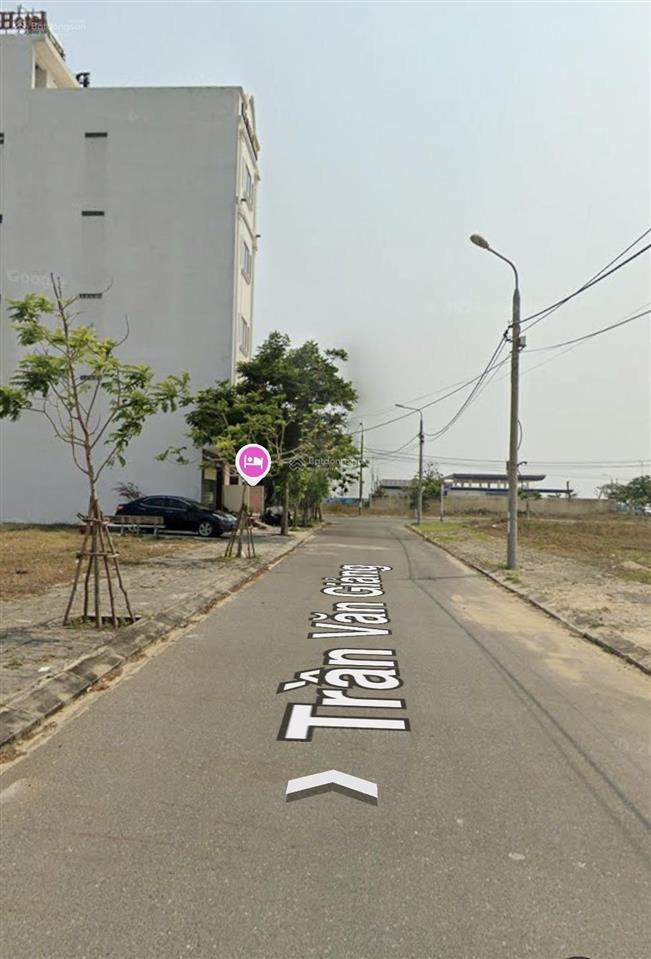 Trần văn giảng cách biển 100m đi bộ
