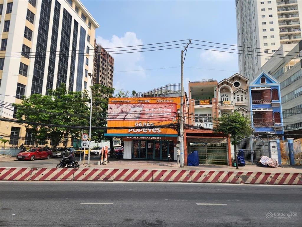 Nhà đất 1200m2 (11 x 18 nở hậu 20m) full thổ cư mặt tiền kinh doanh huỳnh tấn phát quận 7