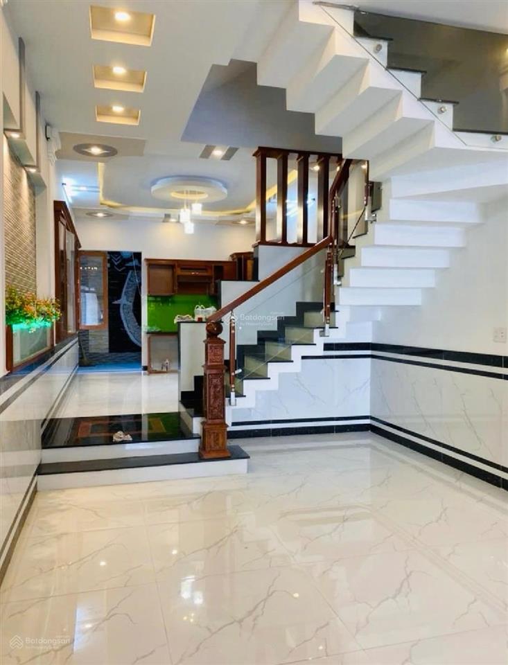 Mặt tiền kinh doanh thới an 13, q12 4 tầng7 phòng ngủ4x26.5m (106m2)cho thuê 24tr/thángchỉ 8t6