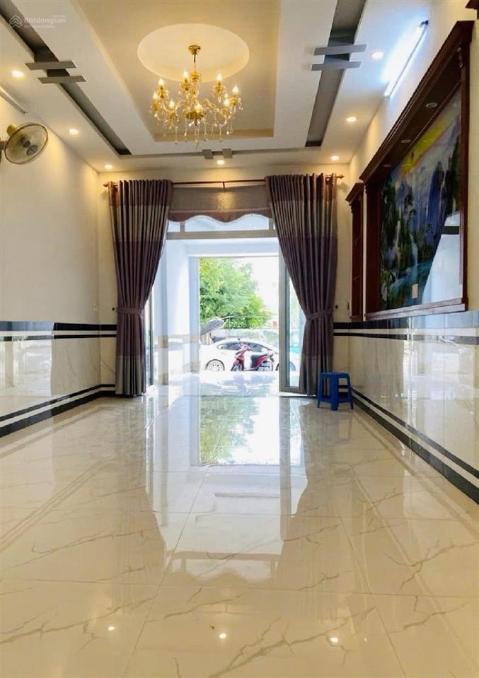 Mặt tiền kinh doanh thới an 13, q12 4 tầng7 phòng ngủ4x26.5m (106m2)cho thuê 24tr/thángchỉ 8t6