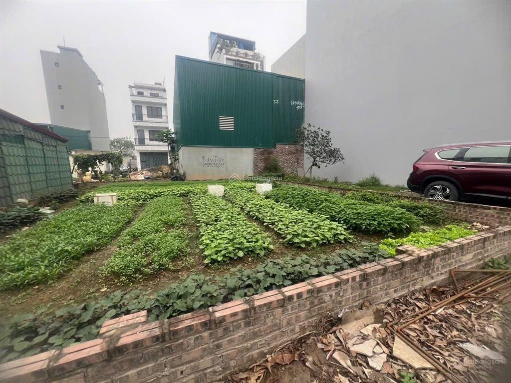 Chính chủ bán lô đất dịch vụ vân canh, hoài đức diện tích 113,5m2, lô đất hai mặt đường ô tô tránh