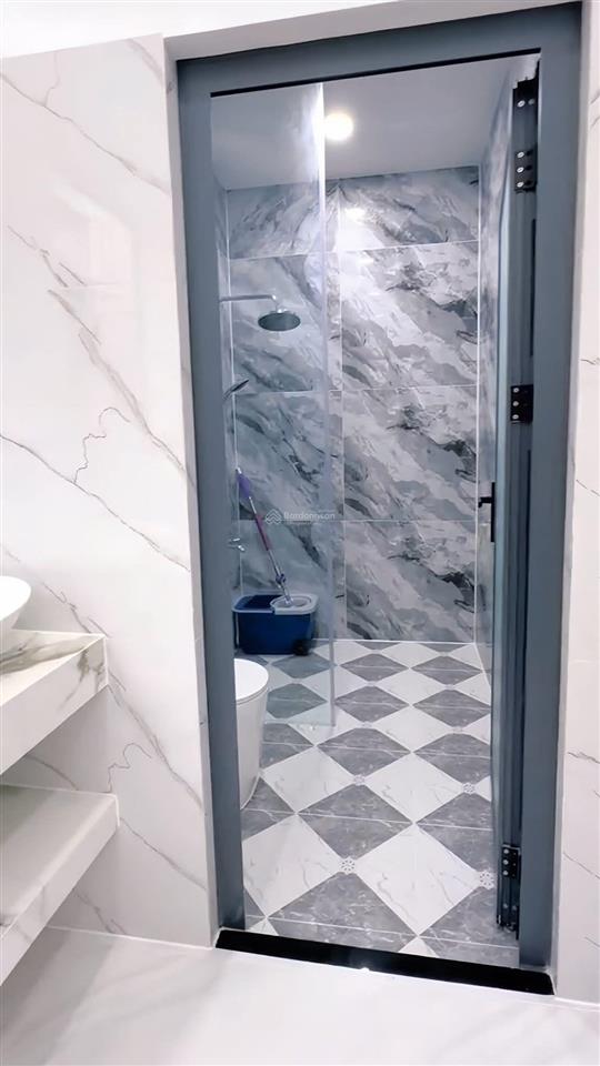 Chính chủ cần bán nhà 1 lầu 4*20m, giá 740 triệu đường trịnh quang nghị gần chợ phú lạc