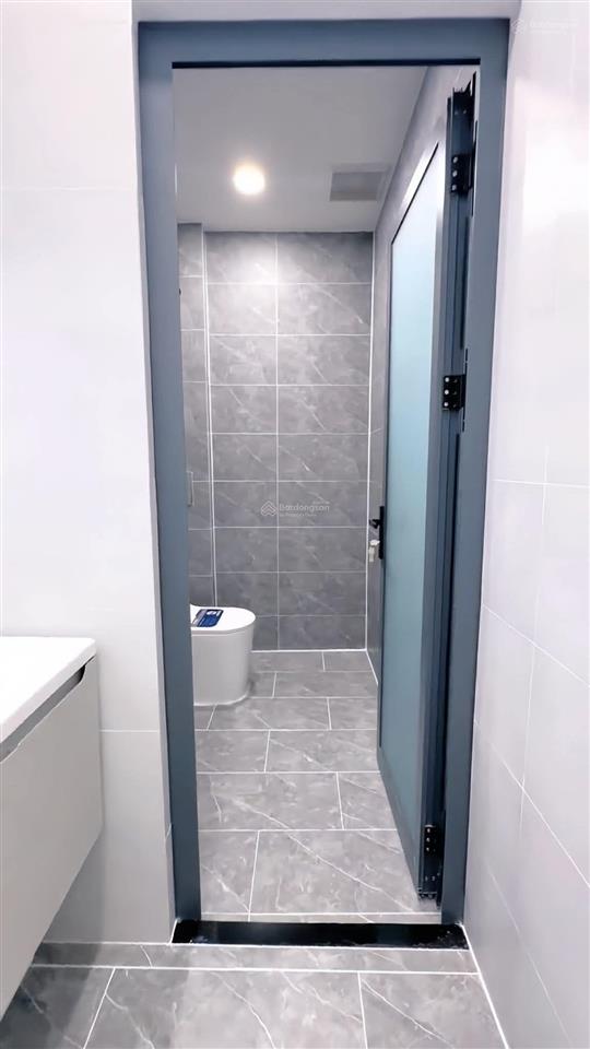 Chính chủ cần bán nhà 1 lầu 4*20m, giá 740 triệu đường trịnh quang nghị gần chợ phú lạc