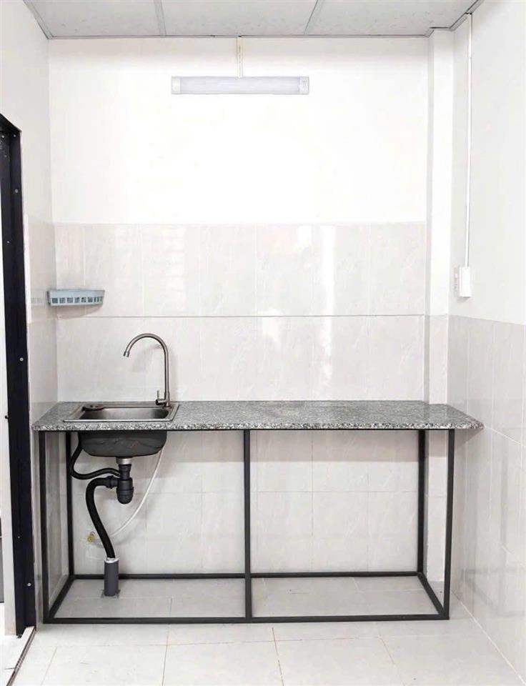 Chính chủ cần bán dãy trọ 16 phòng, giá 960tr 12,8*20, gần chợ phú lợi 2, thu nhập 40 triệu tháng