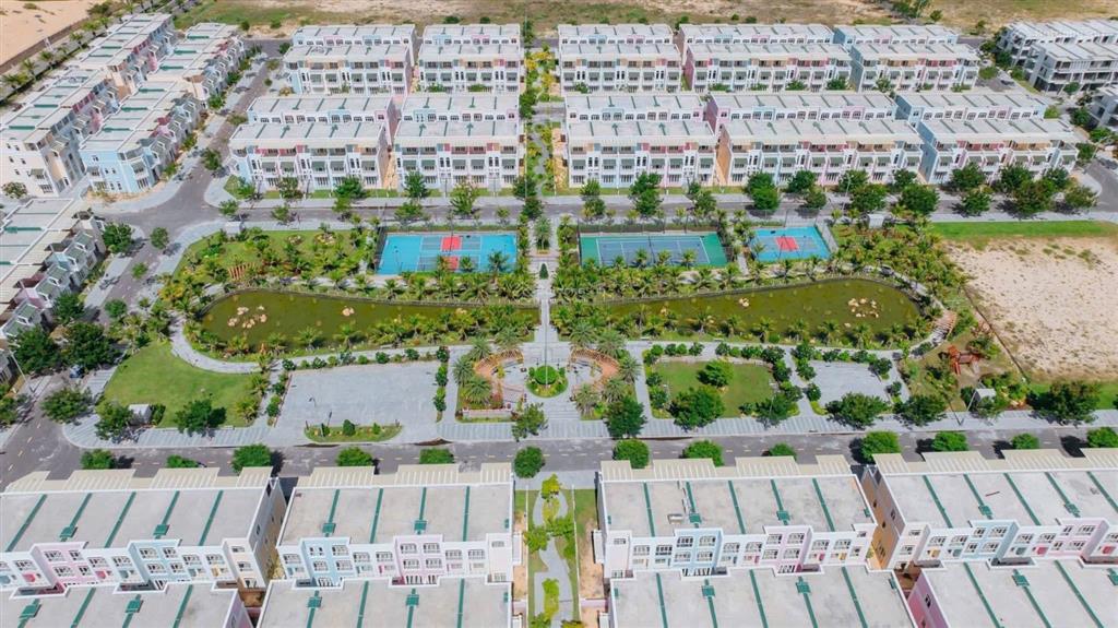 Bán nhà ven biển chỉ từ 4,150 tỷ sở hữu lâu dài tại bãi biển top đẹp nhất việt nam