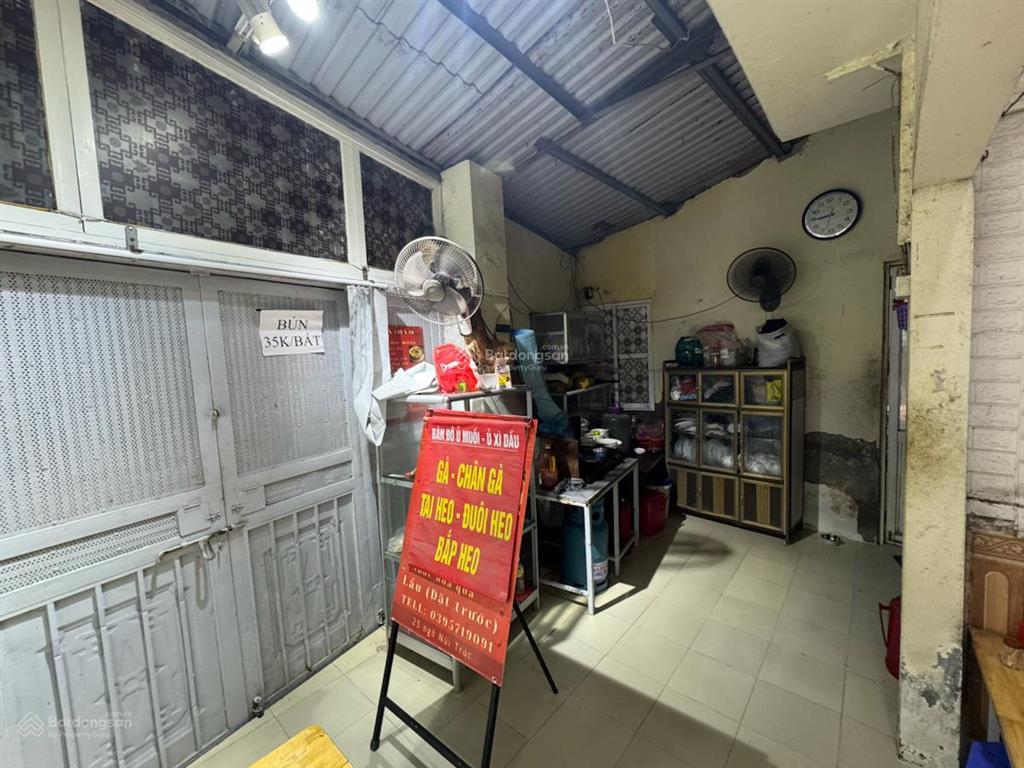 Bán gấp mảnh đất tặng nhà phố núi trúc, trung tâm ba đình, 350m2, mặt tiền 10m, 93 tỷ