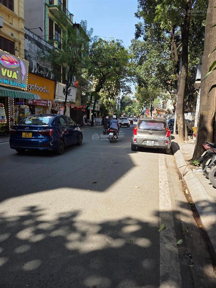 Bán đất tặng nhà mặt phố thụy khuê 375m2, giá 85 tỷ