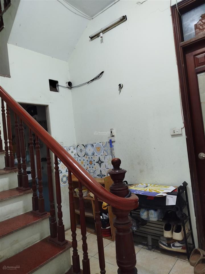 Bán nhà sang mỹ định cư, nhà phố ngọc hà, trung tâm ba đình 56m, 6 phòng khép kín, chỉ 15,5 tỷ