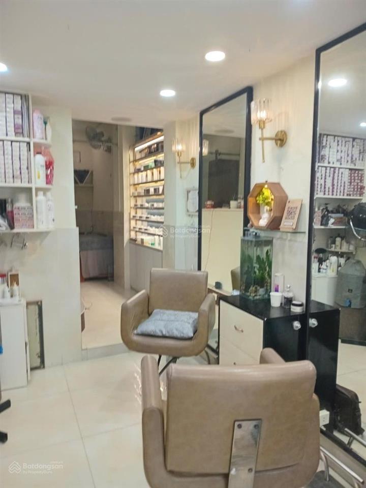 Lõi hoàn kiếm, bán nhà mặt phố hàng vài 60m, mặt tiền 6m, 43 tỷ