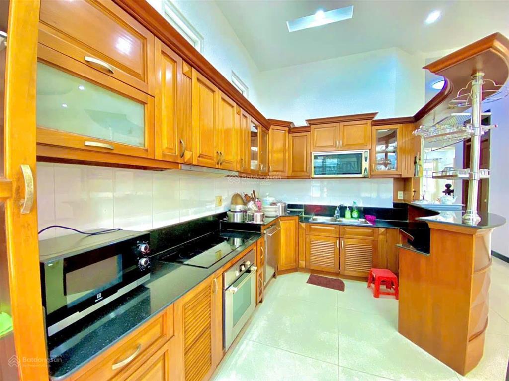 Cho thuê nhà hoàng việt, phường 4, tân bình, giá 23 triệu