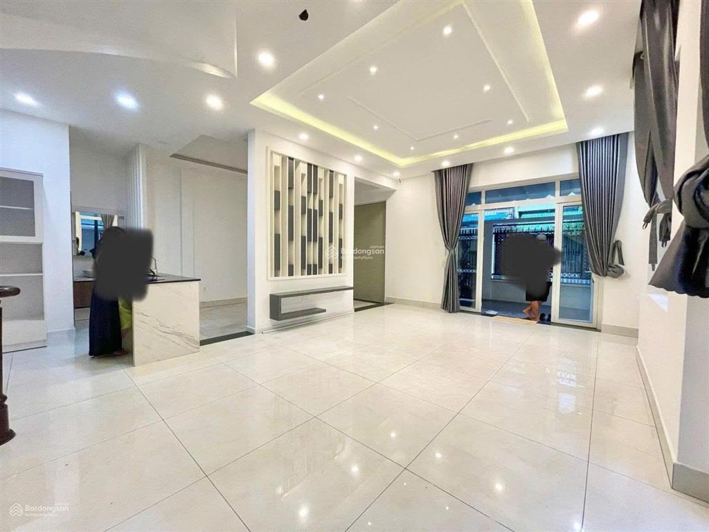 Nhà cho thuê  biệt thự căn hẻm 8m khu nhà ga t3 tân sơn nhất