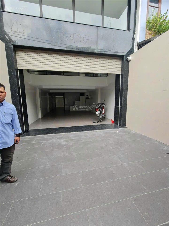 Nhà cho thuê ngay mt đường a4  khu k300, phường 12, tân bình. tiện ở và mở văn phòng