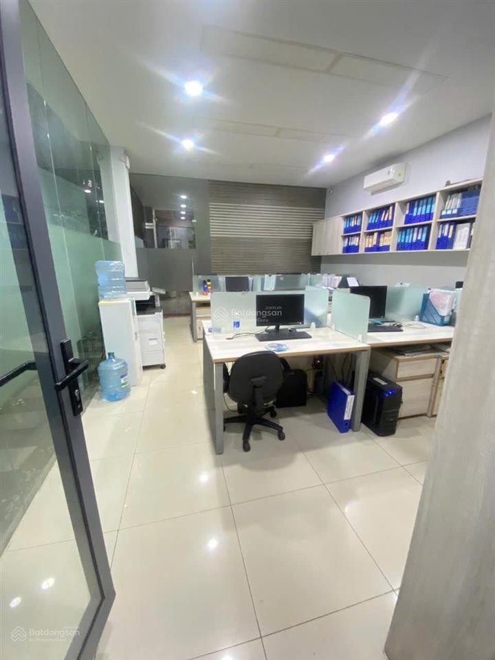 Cho thuê nhà mặt tiền 31a đặng văn ngữ, phường 10, quận phú nhuận