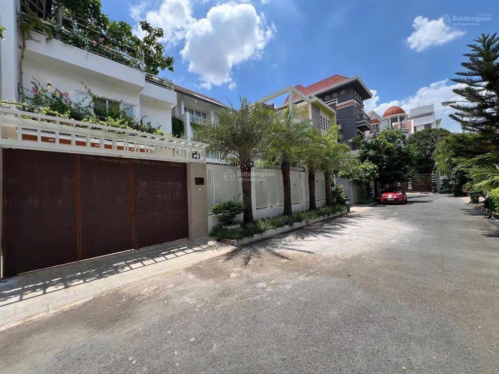 Nhà hxh 58 nguyễn minh hoàng, phường 12, quận tân binh