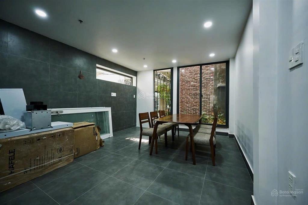 Cho thuê nhà hẻm 54/ nguyễn thái bình, phường 12, quận tân bình