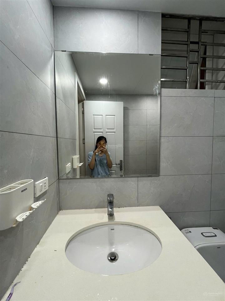 Cho thuê chung cư ct2 bắc hà, ngõ 2 nguyễn văn lộc