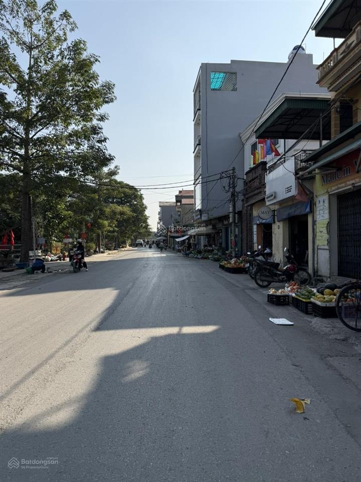 Bán gấp nhà trước tếtsát chợ giườngkinh doanh rất đẹpđường 2 xe tải tránh30m x 1 tầng. 3,6x tỷ