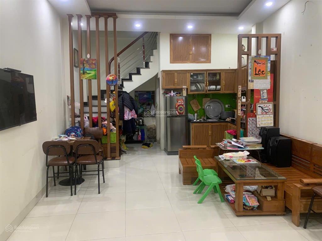 Nhà đẹp tứ hiệp sát đường ô tô 40m2 3 tầng kinh doanh nhỏ giá 5,9 tỷ (có tl)