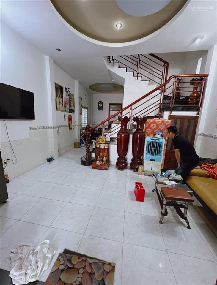 Bán nhà 2t mặt tiền kinh doanh trần thị cát (bà điểm 11) ngay bến xe an sương giá 5,8 tỷ