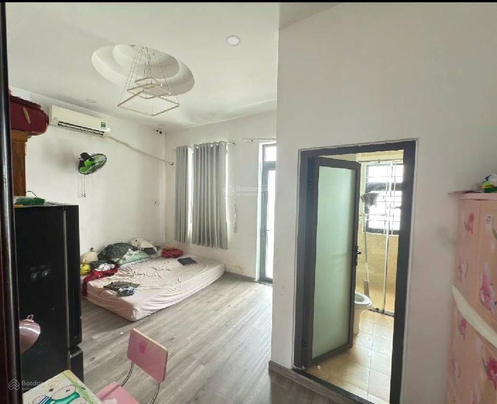 Mặt tiền kinh doanh bà điểm hóc môngần bến xe an sương 5,7x15m 4 tầnggiá 7,5 ty tl