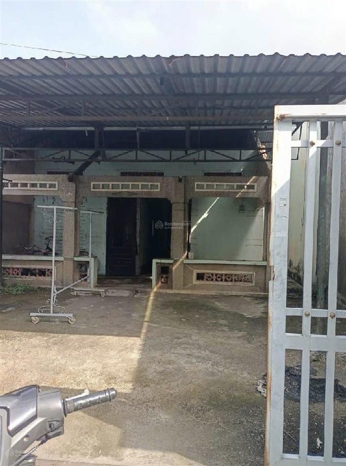 Bán nhà 1/ sát mt tân hiệp 4, hóc môn, 241m2 full thổ cư giá chỉ 4,4 tỷ tl