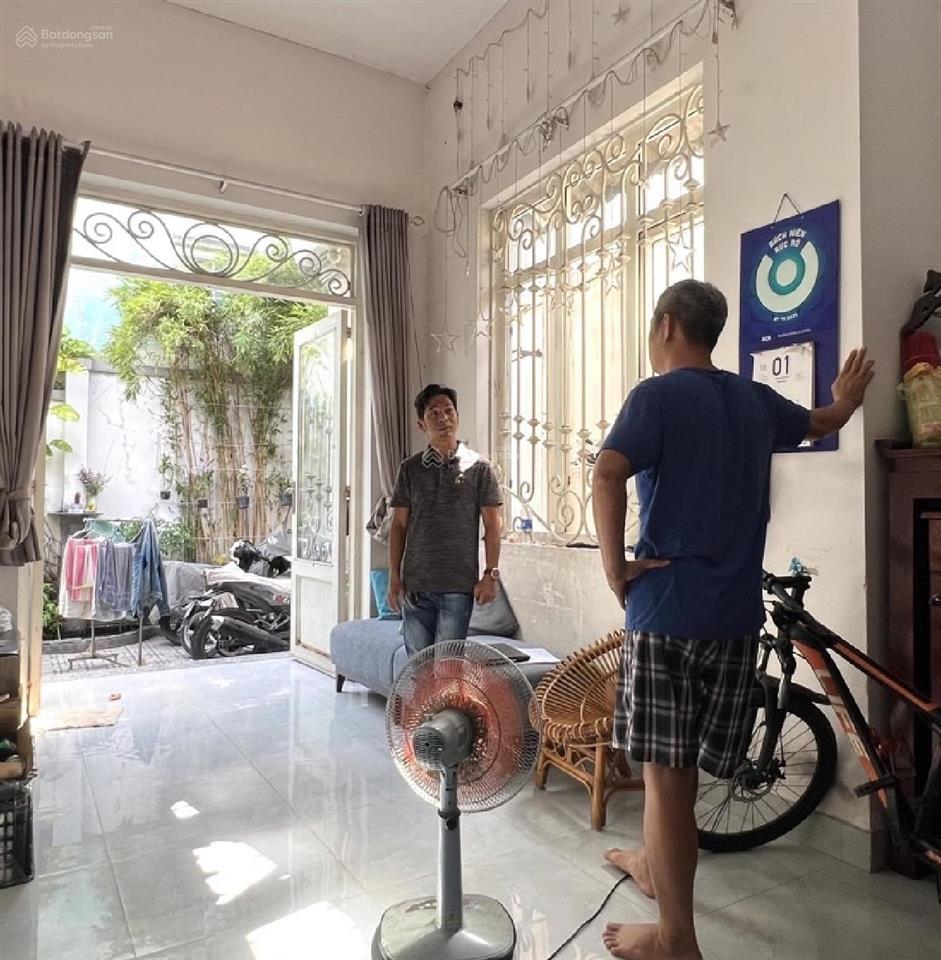 Nhà đẹp hóc môn 127m2, 3pn gần nguyễn ảnh thủ q12 giá 4,9 tỷ tl