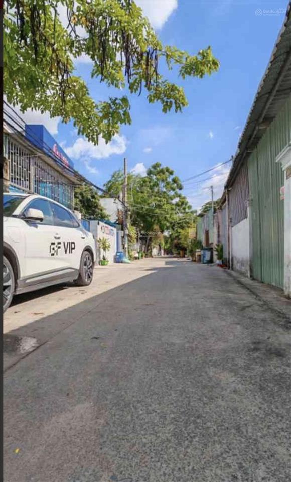 Bán nhà hóc môn 195m2 hẻm xe hơi 5m thông trần văn mười  6,3 tỷ tl