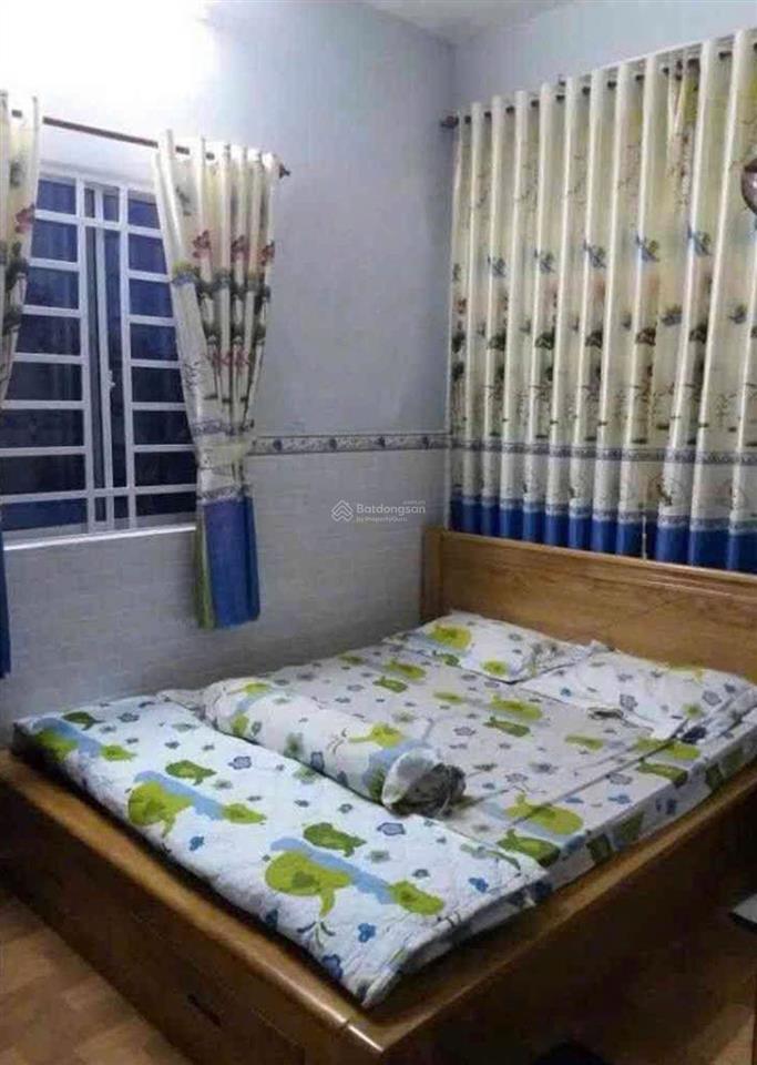 Bán nhà 2 tầng khu dân cư song hành hóc môn cách mặt tiền chỉ 30m 90m ngang 7,2m giá 4,5 t
