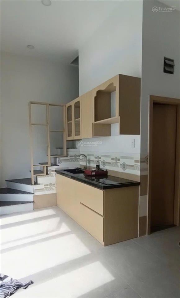 Bán nhà đẹp mới xây tân xuân, hóc môn, 150m2, 2 tầng full nội thất, hẻm xe hơi, chỉ 5,3 tỷ