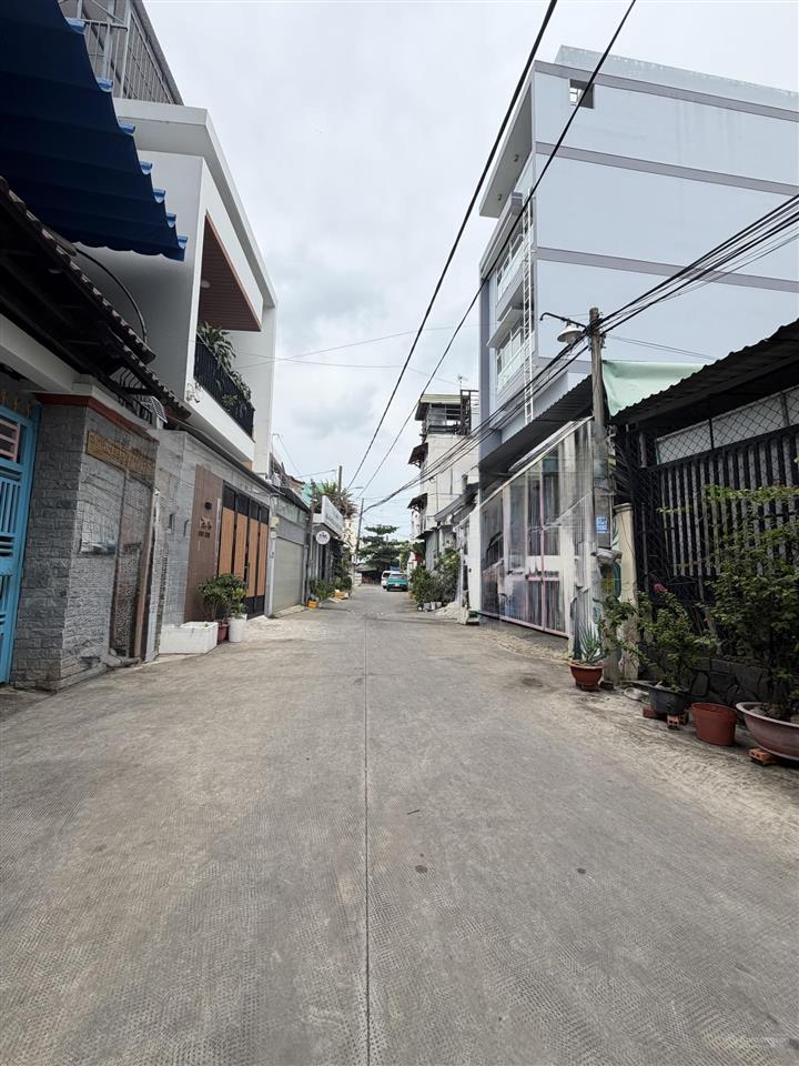 Bán nhà gần mt song hành hm ngang 6x17m hẻm xe hơi tránh gần nguyễn ảnh thủ  6,6 tỷ tl