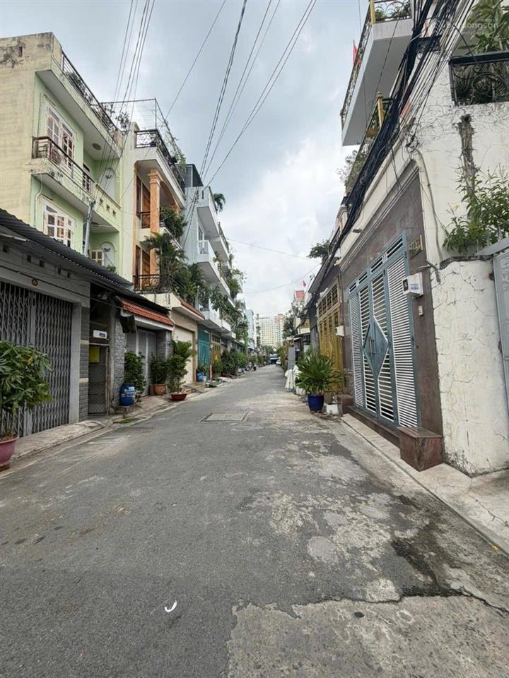 Bán dãy trọ 10 phòng trung mỹ tây, quận 12  176m²