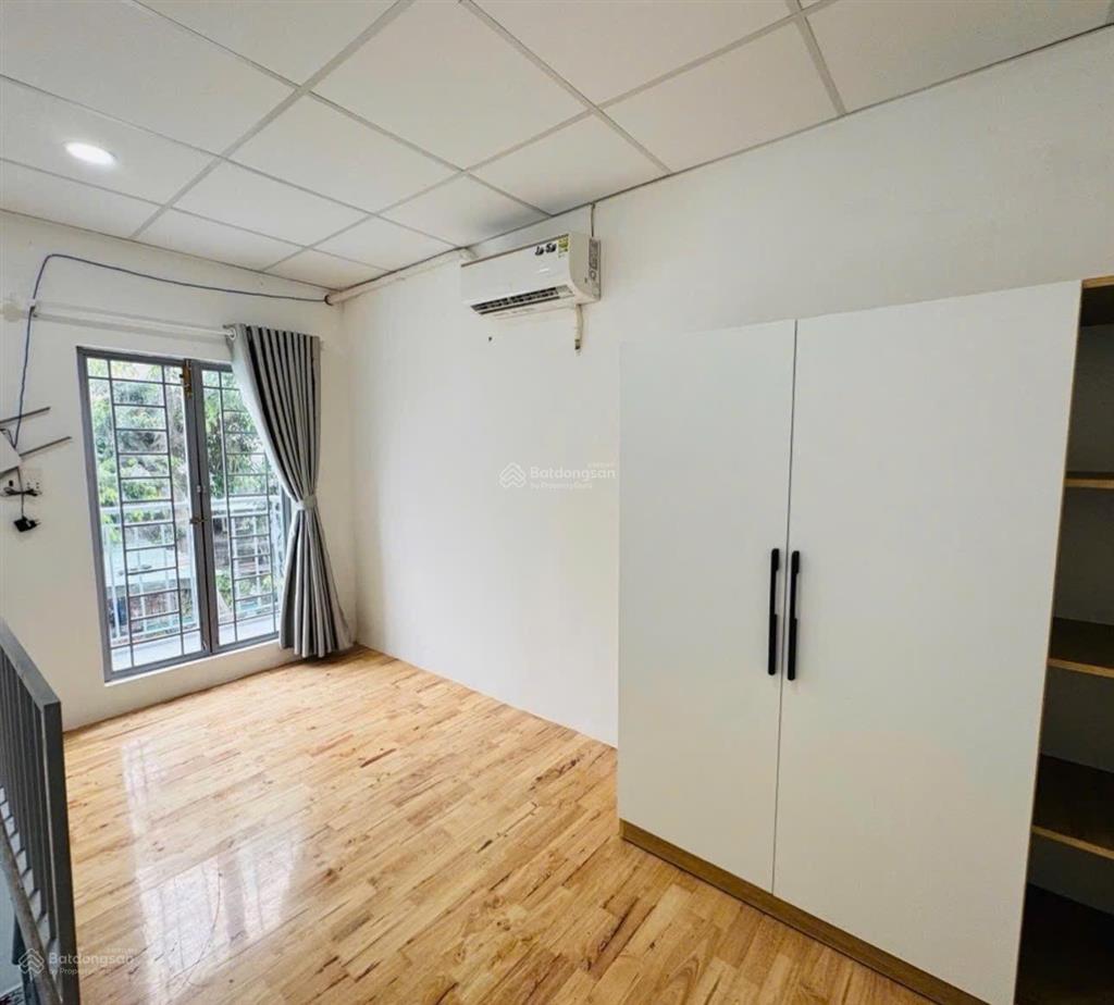 Bán căn hộ dịch vụ hxh thông hiệp thành 13, quận 12 sẵn dòng tiền  90m2  chỉ 4,65 tỷ