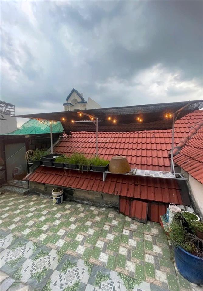 Bán nhà hxh gần ngã tư trung chánh nguyễn ảnh thủ dt 10x14m, 140m2 full thổ chỉ 5.4 tỷ