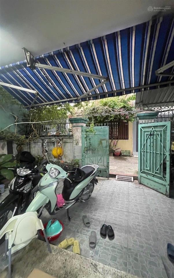Bán nhà hxh gần ngã tư trung chánh nguyễn ảnh thủ dt 10x14m, 140m2 full thổ chỉ 5.4 tỷ