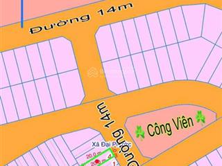 Cần bán tđc .phú đông đối diện công viên  xây dựng tự do hạ tầng kết nối cầu cát lái
