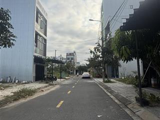 Cần bán lô sạch trung lập 10, kđt xanh bàu tràm lakeside 3ty8xx