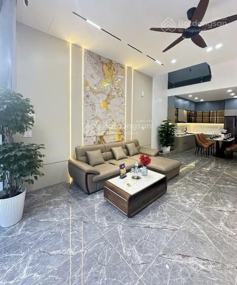 Cần bán nhà 3 tầng mt chơn tâm 9, hoà minh, liên chiểu, full nội thất cao cấp
