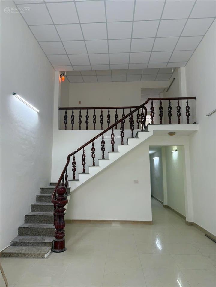 Nhà gác lửng mt đường 5m5 lê thiệt, cách biển 100m