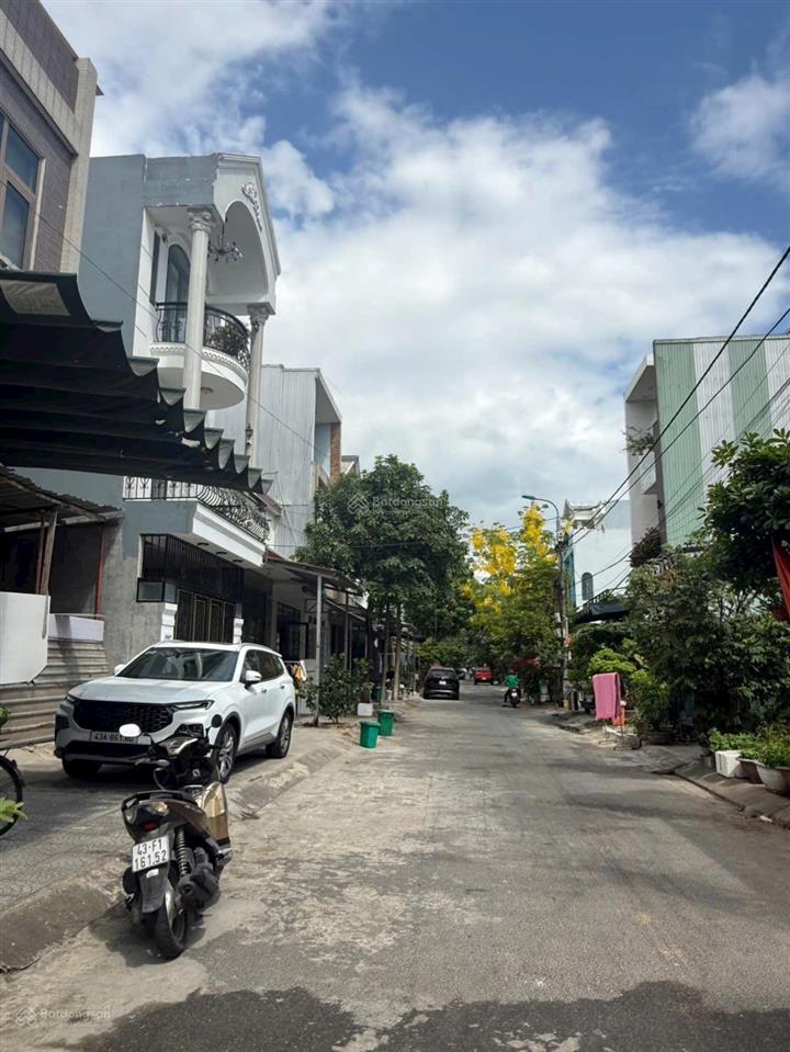 Nhà gác lửng mt đường 5m5 lê thiệt, cách biển 100m