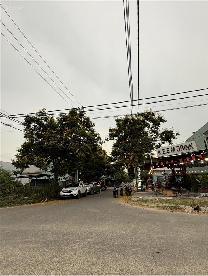 Giá rẻ, sạch sẽ, tđc hòa liên 5, view trường học, gần nguyễn tất thành