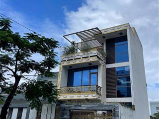 Biệt thự 3 tầng giá hời, vị trí đẹp đường 7m5 khu cán bộ bộ đội 532, hòa khánh