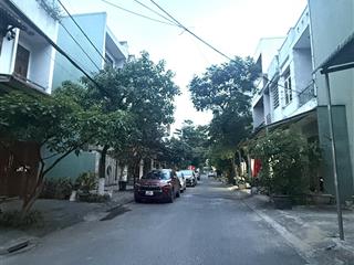 Nhà mt giáp văn cương, nhà đang mới, chỉ xách vali vào ở, đường 5m5, cách biển 100m