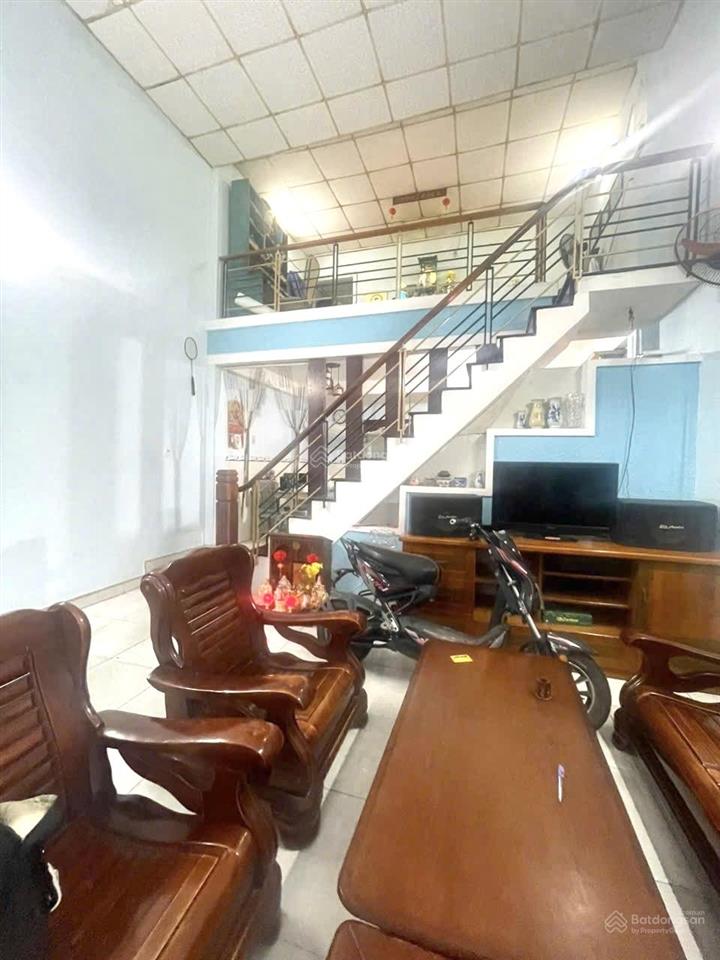 Cần bán nhà gác lửng đường 5m5 lê văn sĩ, hoà minh, giá 4 tỷ 900
