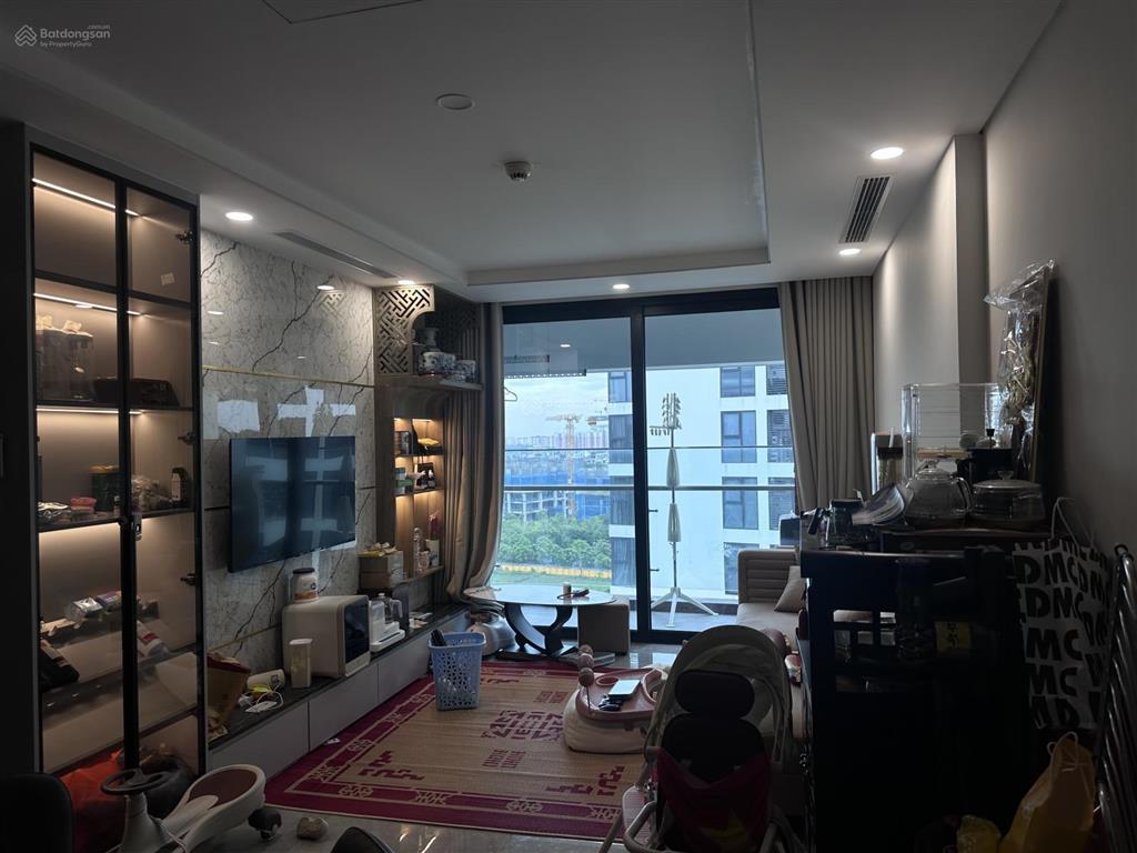 Chính chủ gửi bán ch sunshine iconic , 8 tỷ vnd, 80m2 full nội thất view cực thoáng mát